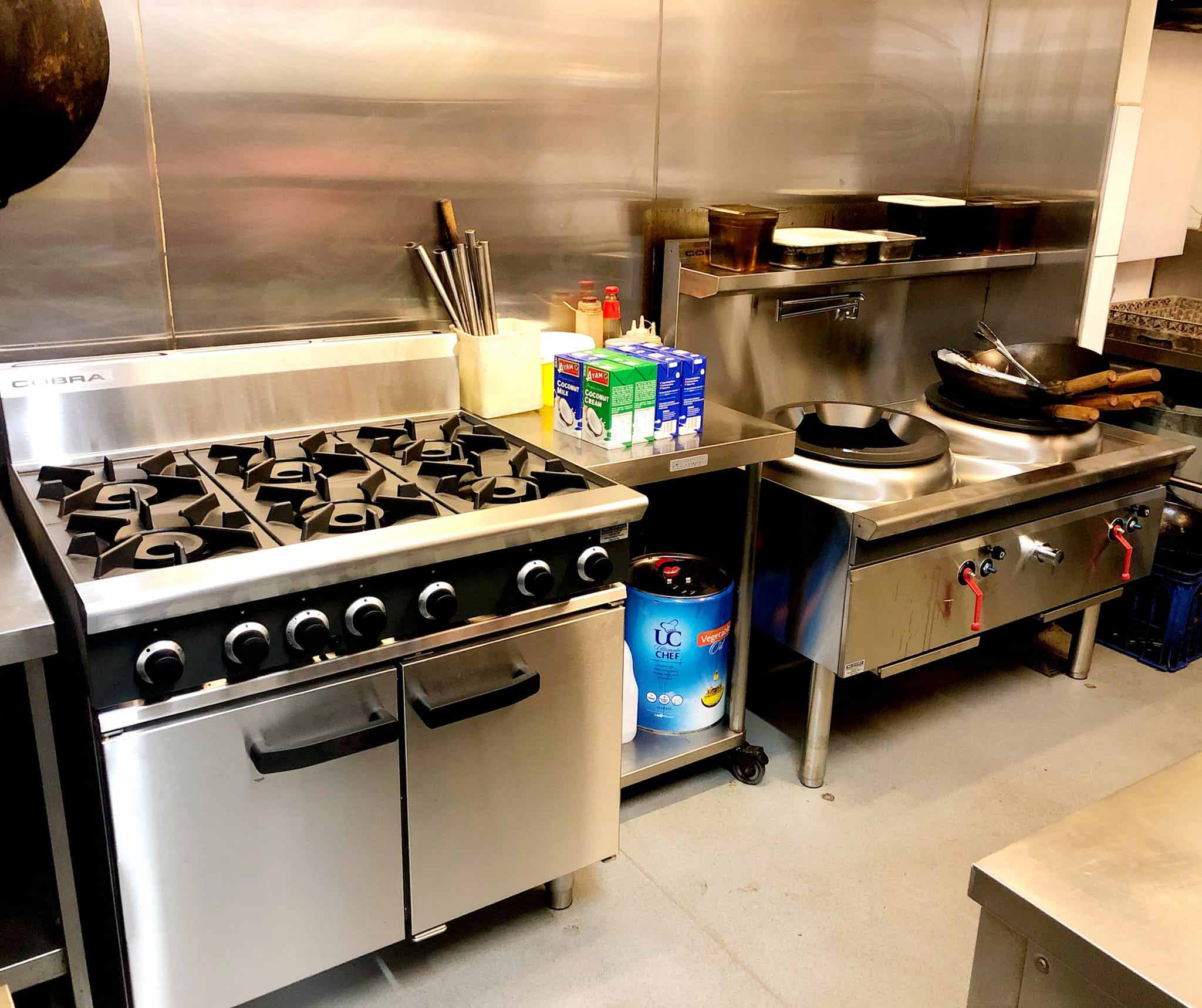 Commercial kitchen gas plumbing